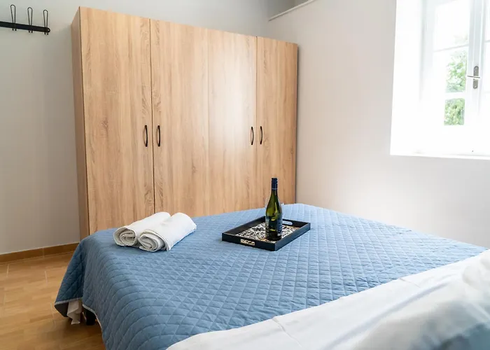 Cozy One Bedroom House *