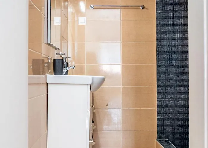 דירה Cozy One Bedroom House